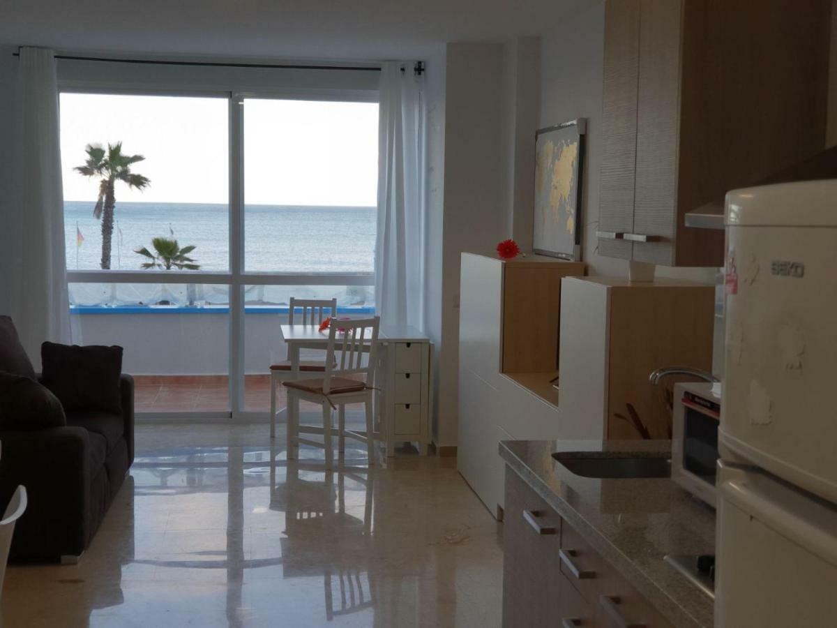 Nuevo Roca Chica, Primera Linea Playa,Torremolinos Bagian luar foto